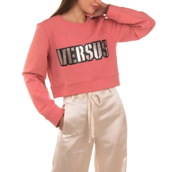 NEW VERSUS VERSACE Cropped Patch Logo Sweatshirt - Picture 2 of 8